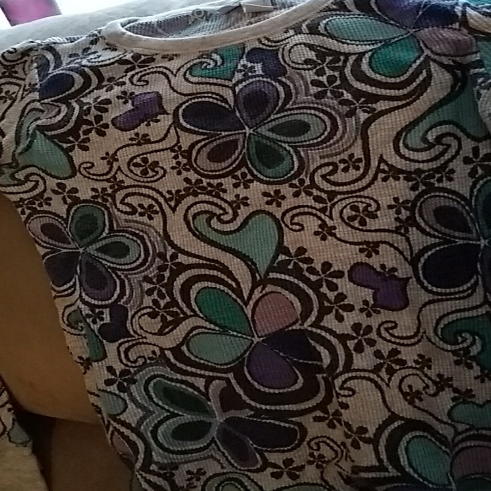 Long sleeve shirt